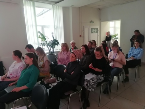 Почему журналисты не спешат писать об НКО и где найти кнопку «всё исправить»? Как правильно маркировать рекламу в социальных сетях?